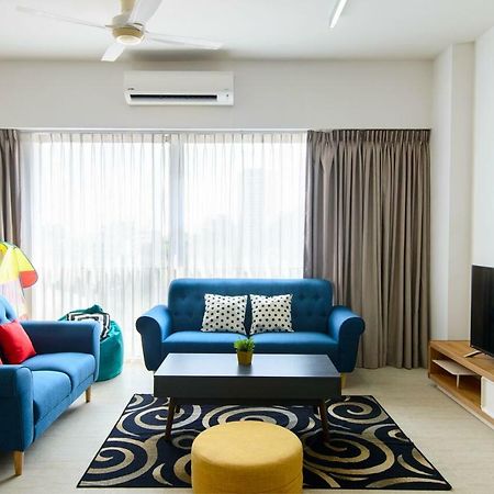 By The Sea Beach Front Apartment Batu Feringgi Buitenkant foto