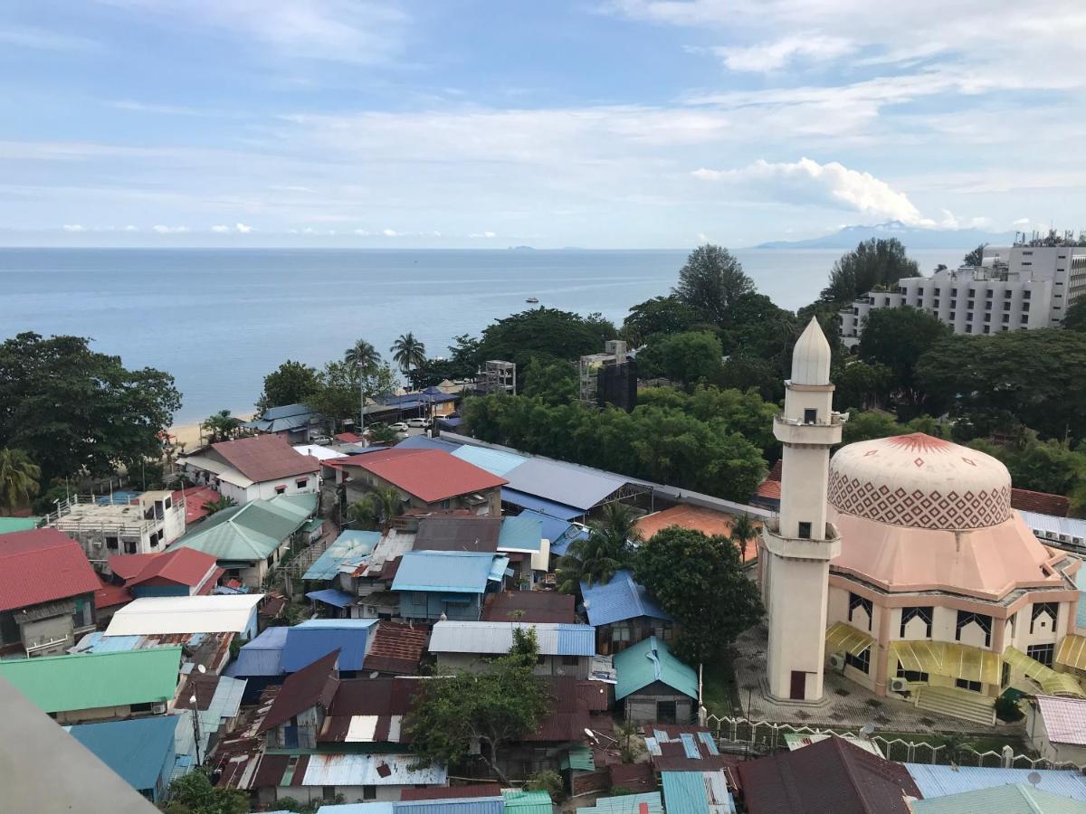 By The Sea Beach Front Apartment Batu Feringgi Buitenkant foto