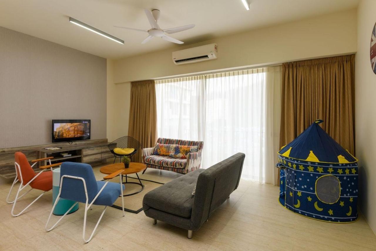 By The Sea Beach Front Apartment Batu Feringgi Buitenkant foto