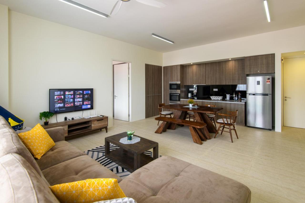By The Sea Beach Front Apartment Batu Feringgi Buitenkant foto
