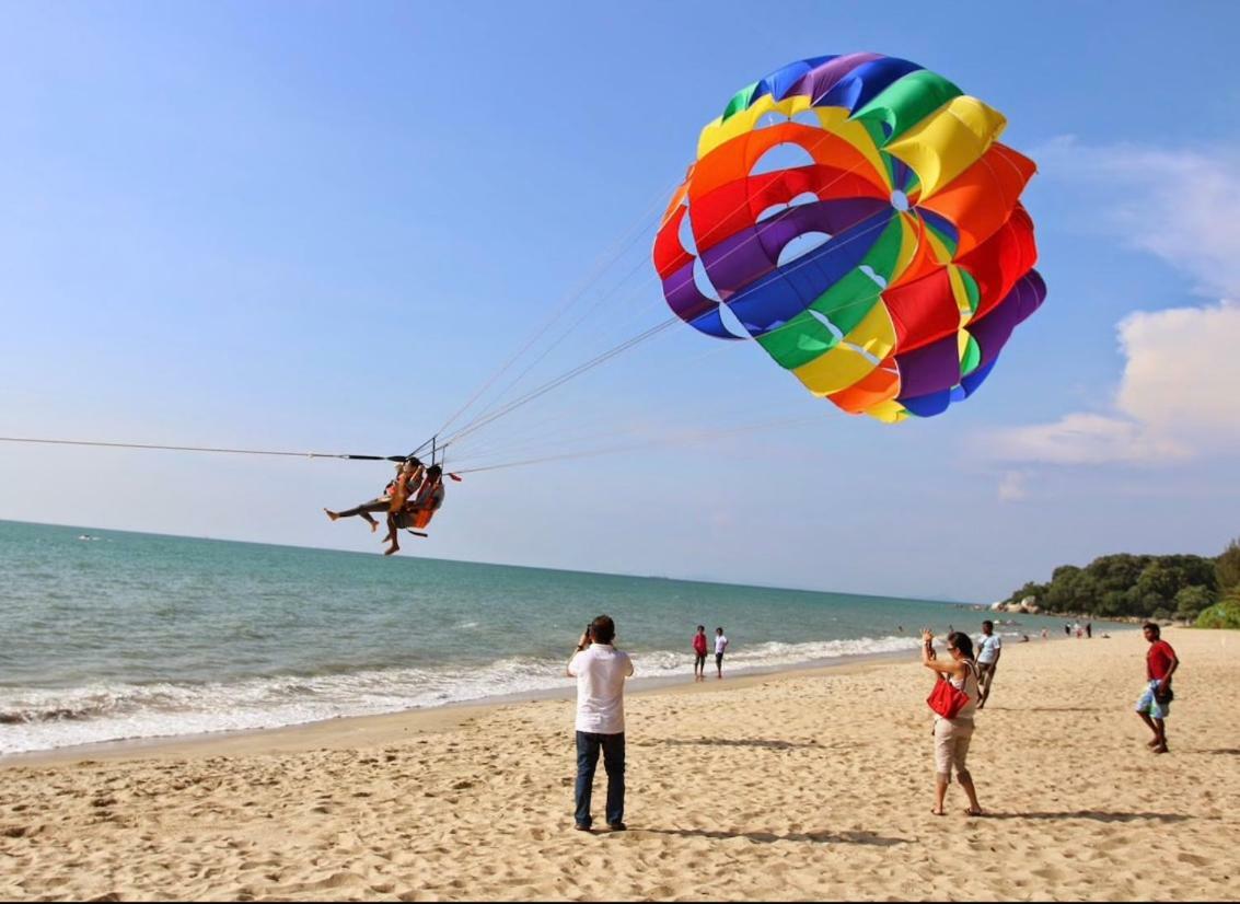 By The Sea Beach Front Apartment Batu Feringgi Buitenkant foto