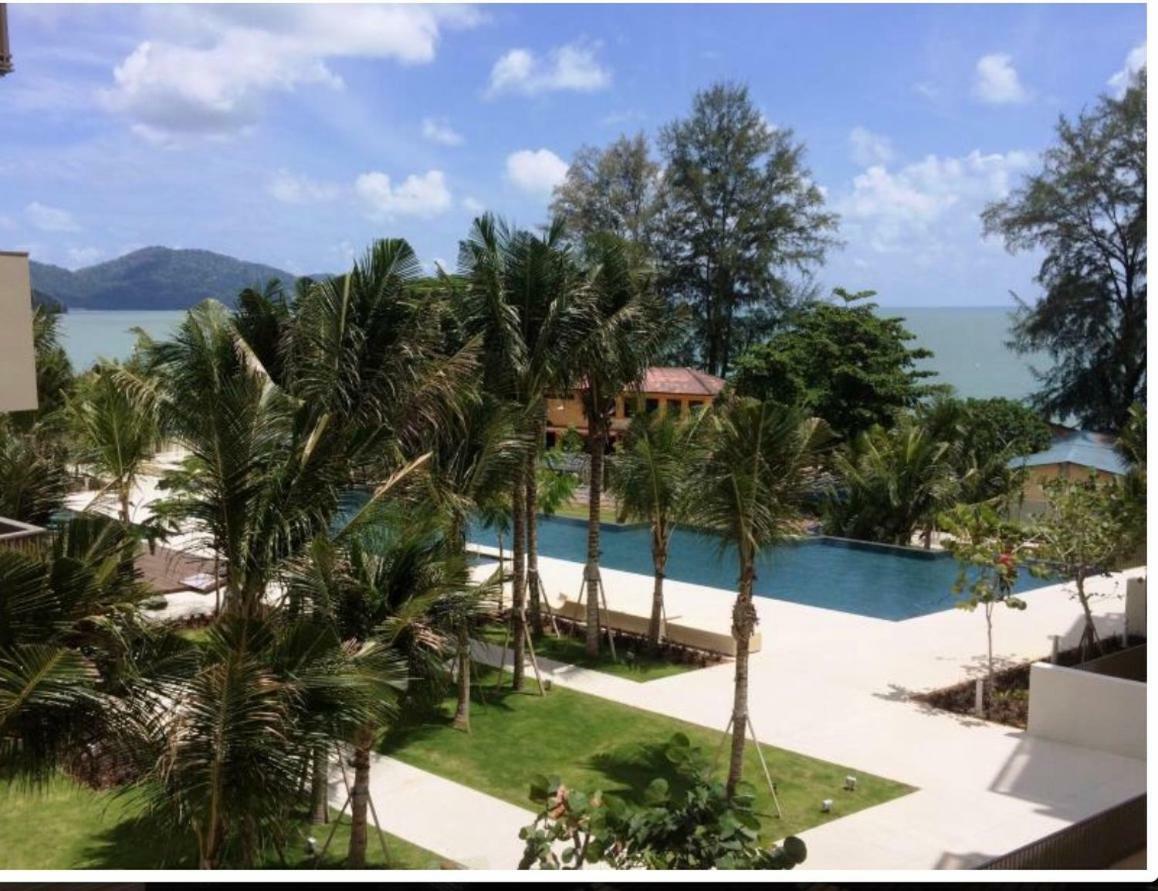 By The Sea Beach Front Apartment Batu Feringgi Buitenkant foto