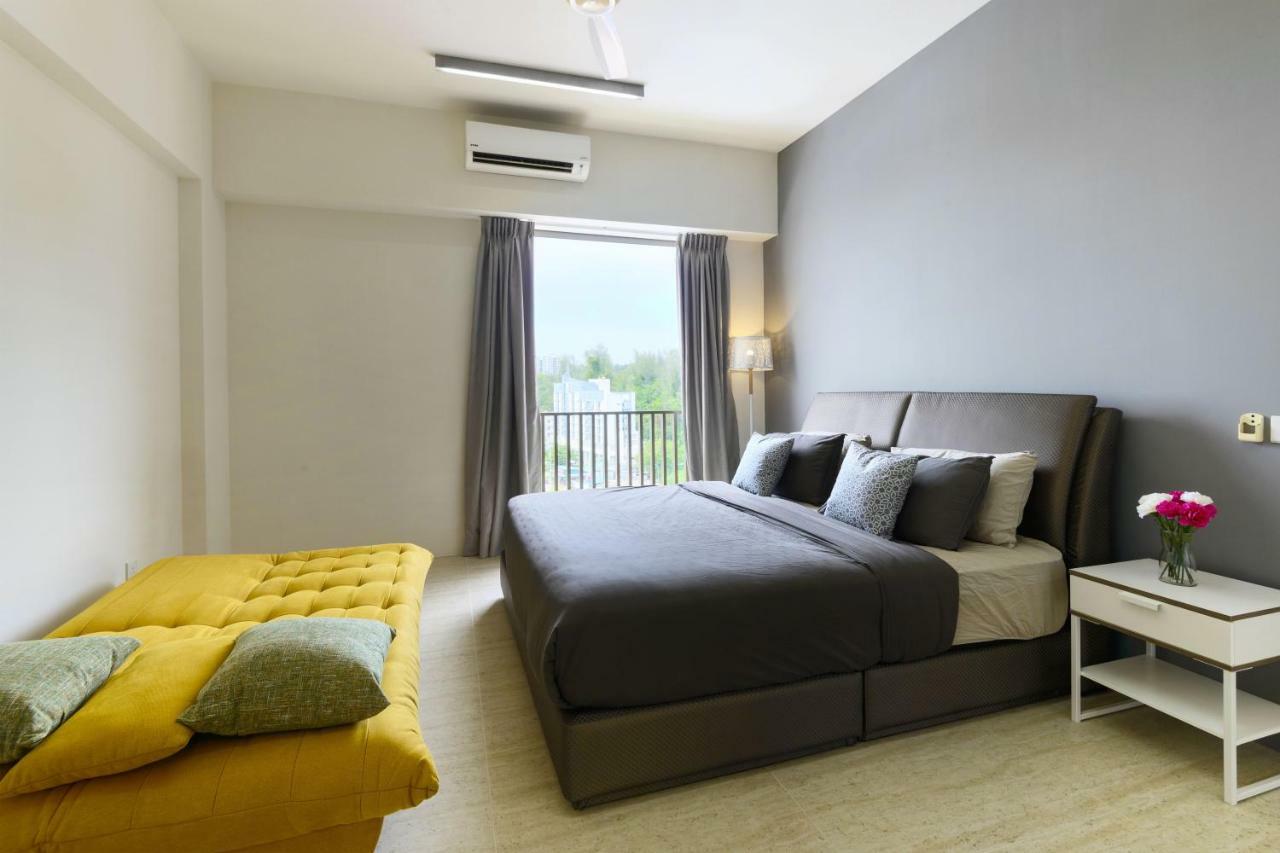By The Sea Beach Front Apartment Batu Feringgi Buitenkant foto
